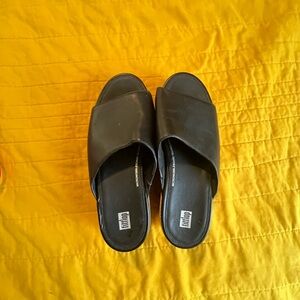 Fitflop Black Slide Sandals